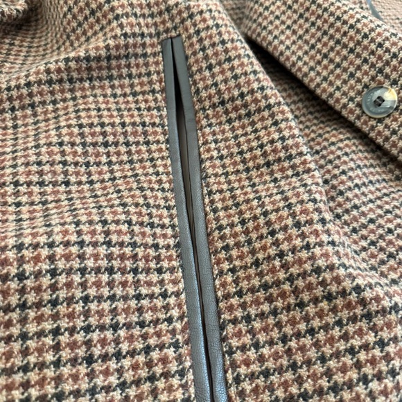 NWT Lauren Ralph Lauren Houndstooth Wool Blend Cape, Size M/L - Picture 9 of 10